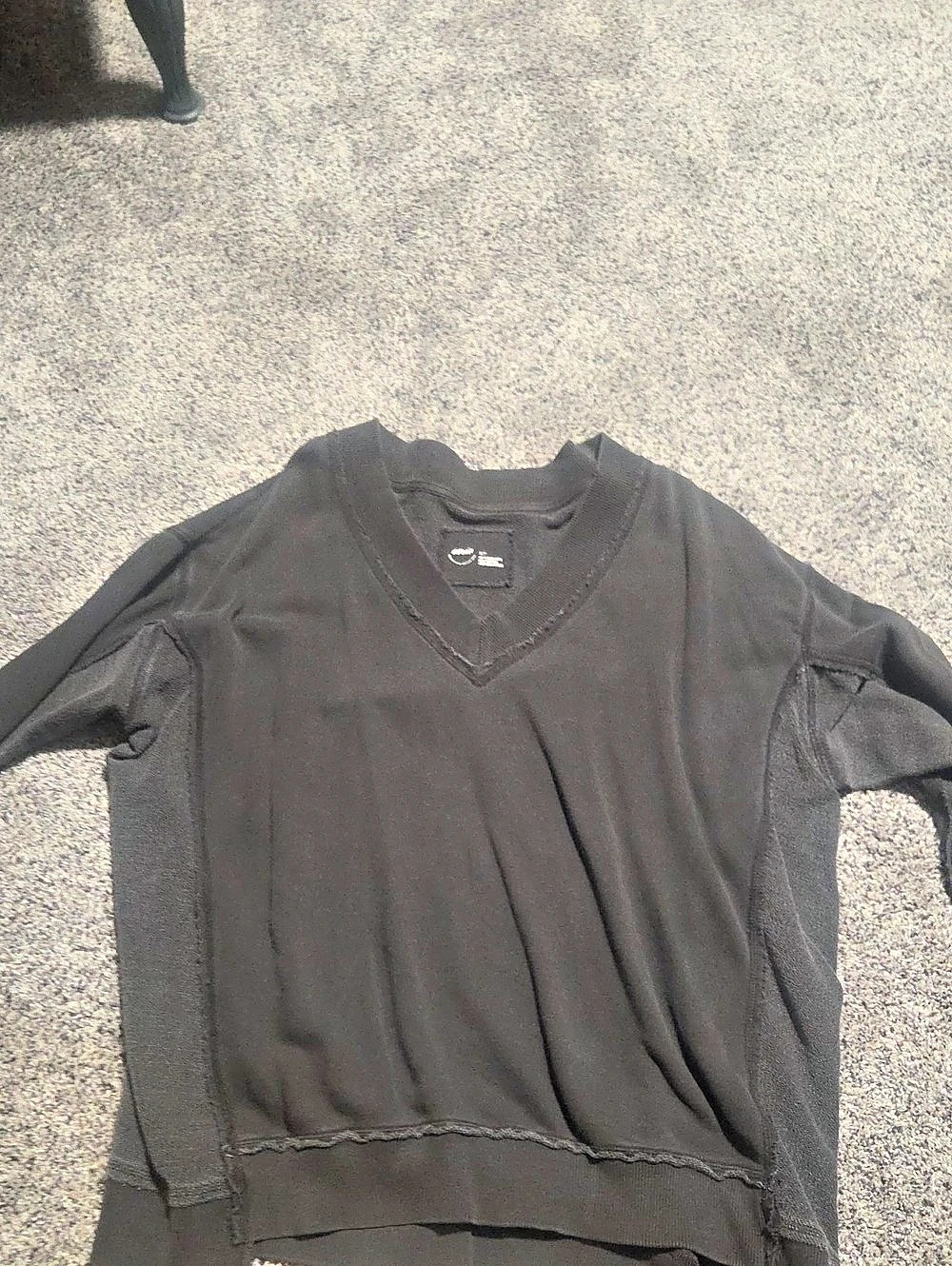Aerie Women's Black V-Neck Sweatshirt